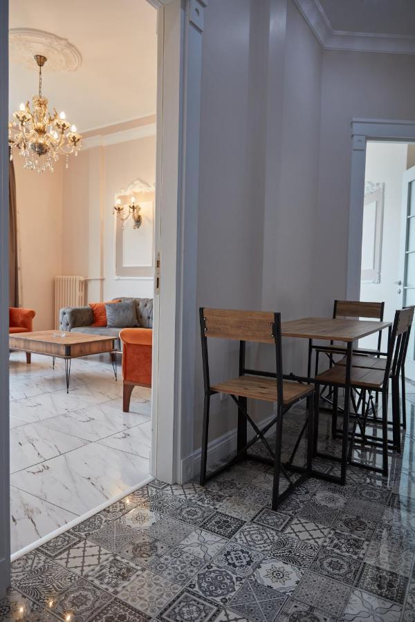 Taksim Square Apartment, Great View, Luxury Istanbul Exteriör bild