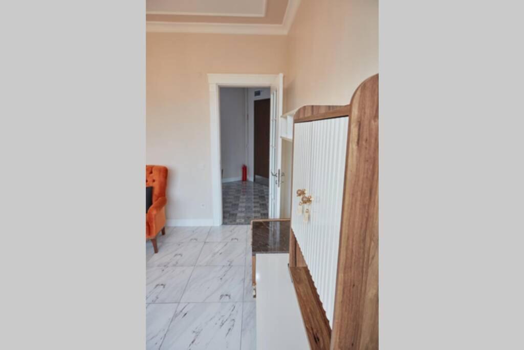 Taksim Square Apartment, Great View, Luxury Istanbul Exteriör bild
