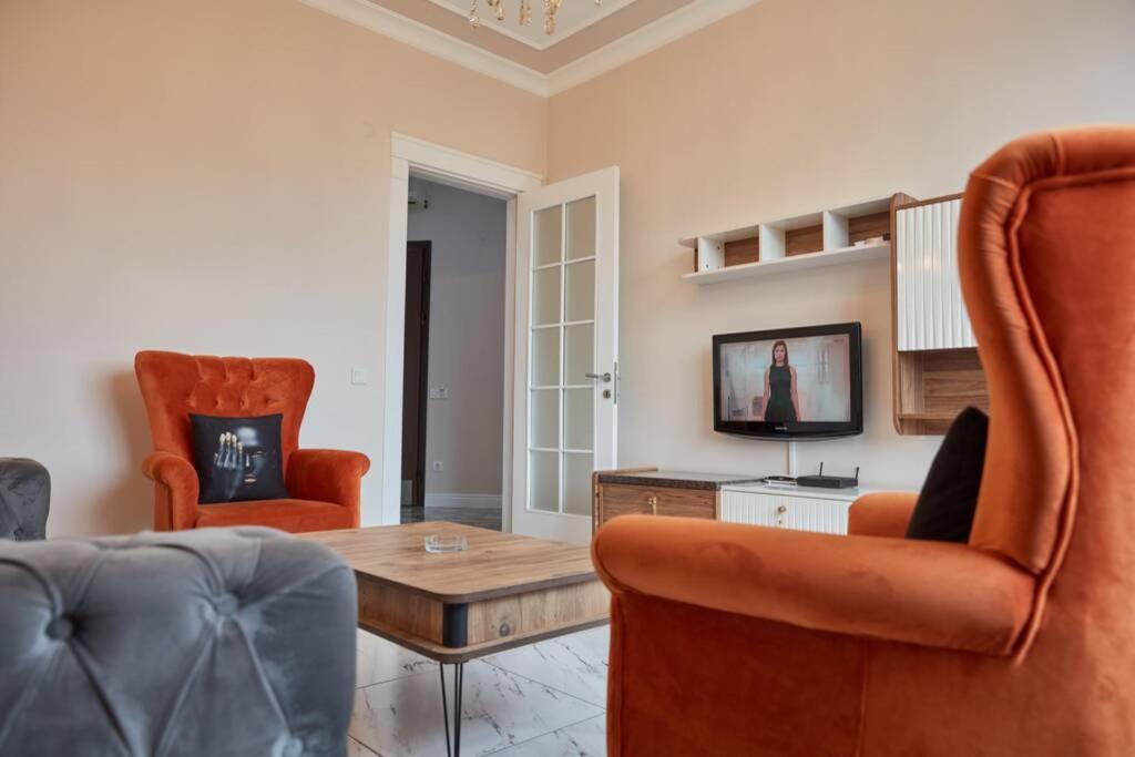 Taksim Square Apartment, Great View, Luxury Istanbul Exteriör bild